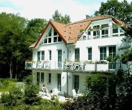 Gasthof Waldhaus Bei Berlin 3*